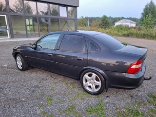 1998 Opel Vectra B, чёрный, 105000 рублей, вид 3