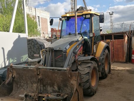 2011 Volvo BL, жёлтый, 5000000 рублей, вид 2