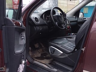 2008 Mercedes-Benz M-Класс 350 II (W164), красный, 850000 рублей, вид 4