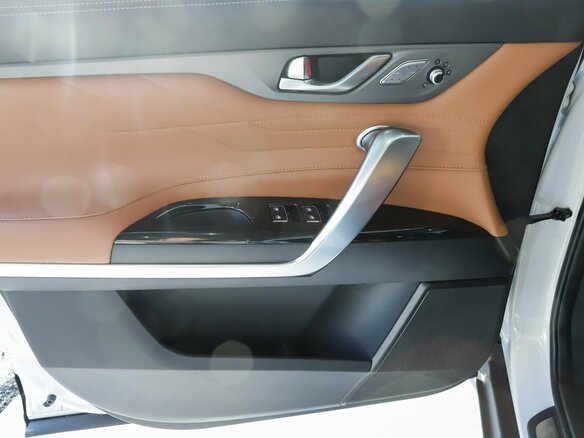 2024 Changan CS95 I Рестайлинг 2, белый, 4614000 рублей - вид 11