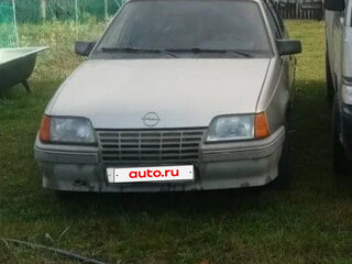 1986 Opel Kadett E, золотистый, 65000 рублей, вид 1