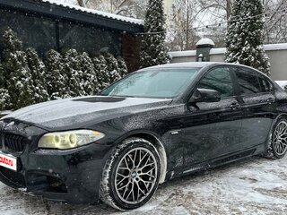 2012 BMW 5 серии 530d xDrive VI (F10/F11/F07), чёрный, 1650000 рублей, вид 3