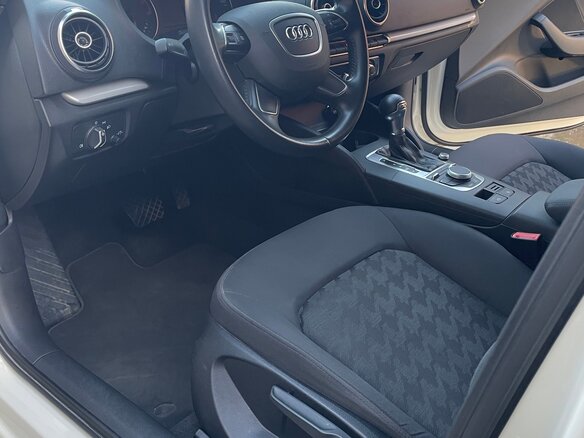 2015 Audi A3 III (8V), белый - вид 8