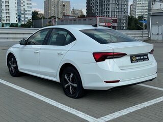 2021 Skoda Octavia IV (A8), белый, 1420000 рублей, вид 4