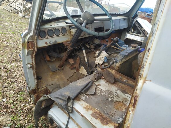 2000 УАЗ 3909, серый, 150000 рублей - вид 8