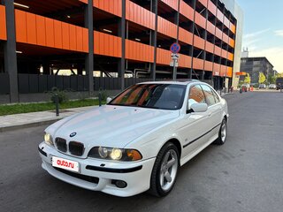 2002 BMW 5 серии 530i IV (E39) Рестайлинг, белый, 1250000 рублей, вид 1