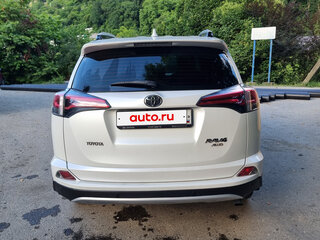 2018 Toyota RAV4 IV (XA40) Рестайлинг, белый, 3300000 рублей, вид 4