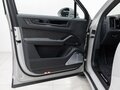 2026 Porsche Cayenne GTS III Рестайлинг, серый, 23690000 рублей - вид 7