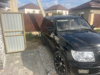 2005 Toyota Land Cruiser 100 Series Рестайлинг 2, чёрный, 2650000 рублей, вид 4