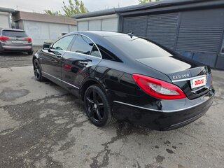 2012 Mercedes-Benz CLS 350 II (C218), чёрный, 2050000 рублей, вид 5