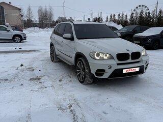 2010 BMW X5 30d II (E70) Рестайлинг, белый, 2200000 рублей, вид 3