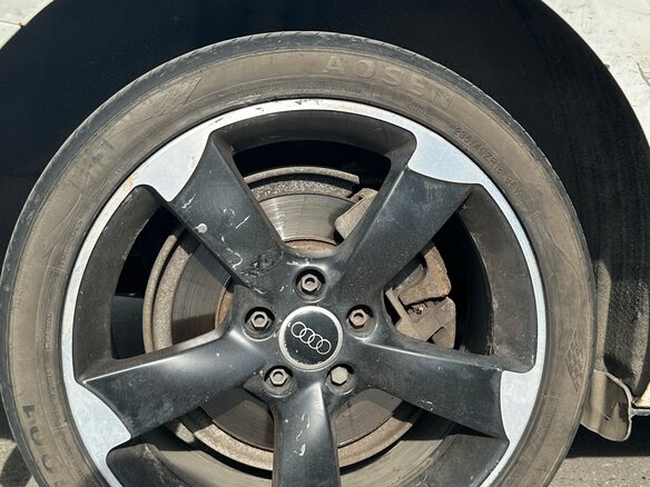 2011 Audi A4 IV (B8), белый, 950000 рублей - вид 17