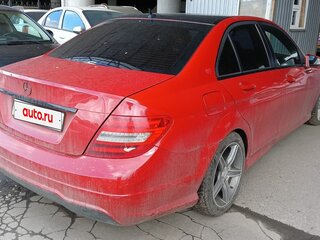 2011 Mercedes-Benz C-Класс 180 BlueEFFICIENCY III (W204) Рестайлинг, красный, 862000 рублей, вид 4