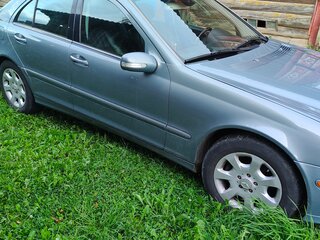 2005 Mercedes-Benz C-Класс 280 II (W203) Рестайлинг, серый, 860000 рублей, вид 2