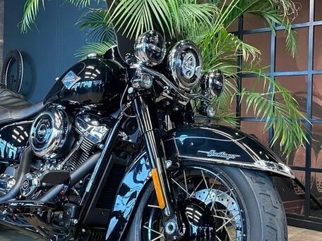 2025 Harley-Davidson Heritage, чёрный, 3850000 рублей, вид 4