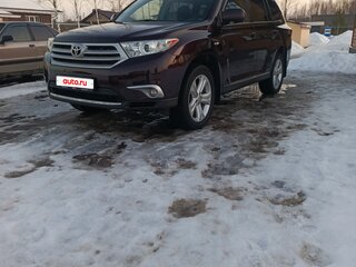 2013 Toyota Highlander II (XU40) Рестайлинг, пурпурный, 2200000 рублей, вид 1
