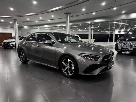 2022 Mercedes-Benz A-Класс 180 Long IV (W177) Рестайлинг, серый, 1545000 рублей, вид 2
