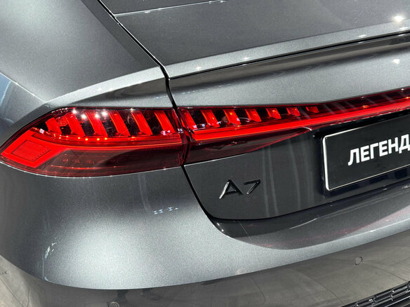 2020 Audi A7 45 TDI II (4K), серый, 5000000 рублей - вид 9