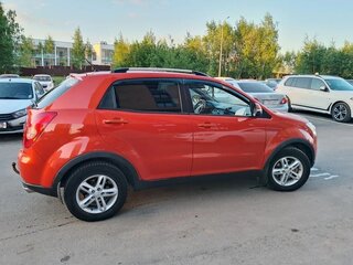 2011 SsangYong Actyon II, красный, 1000000 рублей, вид 2