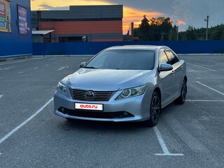 2014 Toyota Camry VII (XV50), серебристый, 1420000 рублей, вид 4