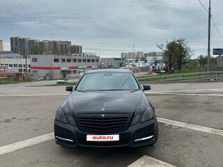 2011 Mercedes-Benz E-Класс 300 IV (W212, S212, C207), чёрный, 1750000 рублей, вид 2