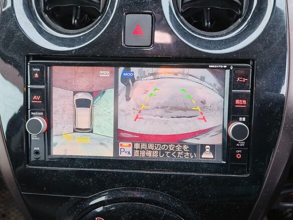 2018 Nissan Note e-Power II Рестайлинг, красный, 1130000 рублей - вид 17
