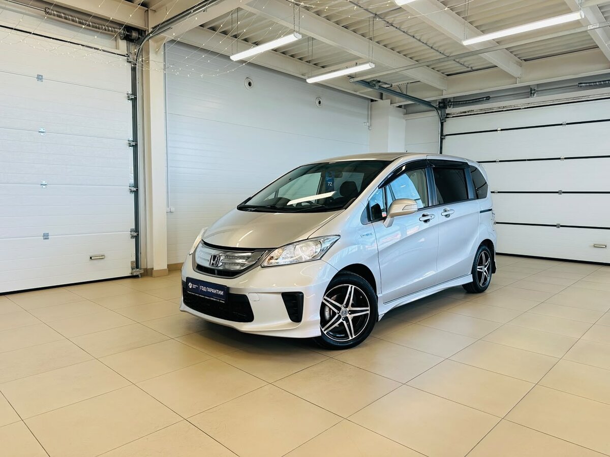 Открыть фотографии: Honda Freed I Рестайлинг