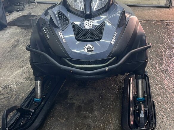 2014 BRP Lynx 69 Yeti Army, серый, 1350000 рублей