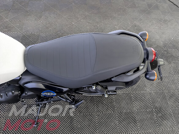 2026 Royal Enfield Hunter, голубой - вид 9