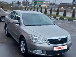 2011 Skoda Octavia II (A5) Рестайлинг, серый, 899000 рублей, вид 3