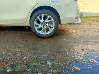 2016 Toyota Corolla XI (E160, E170, E180) Рестайлинг 1, белый, 1300000 рублей, вид 4