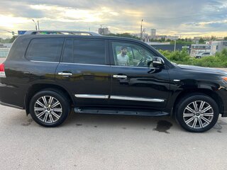 2011 Lexus LX 570 III, чёрный, 3400000 рублей, вид 2