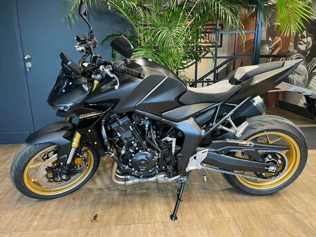 2025 Honda CB 1000 Hornet, чёрный, 1750000 рублей, вид 1