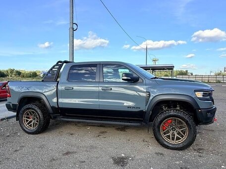 2021 Ram 1500 Crew Cab TRX V, серый, 10500000 рублей, вид 2