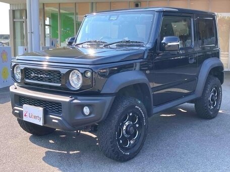 2023 Suzuki Jimny Sierra IV, чёрный, 2190000 рублей, вид 2