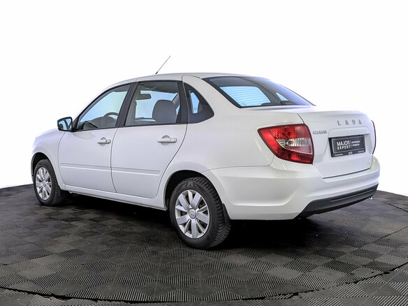 2022 Lada (ВАЗ) Granta I Рестайлинг, белый, 570000 рублей - вид 6
