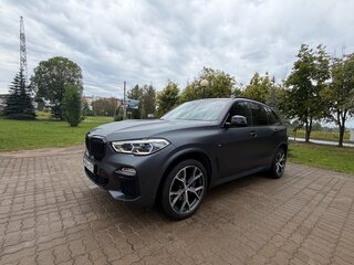 2020 BMW X5 40i IV (G05/G18), серый, 8300000 рублей, вид 1