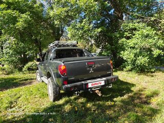 2013 Mitsubishi L200 Super Select IV Рестайлинг, серый, 2050000 рублей, вид 2