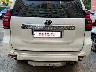 2018 Toyota Land Cruiser Prado 150 Series Рестайлинг 2, белый, 6500000 рублей, вид 2