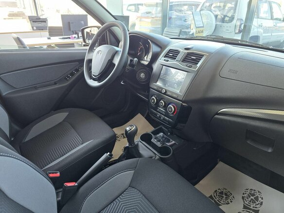2026 Lada (ВАЗ) Granta I Рестайлинг, красный, 1310000 рублей - вид 6