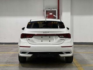 2022 Kia K3 II (China Market), белый, 1400000 рублей, вид 5