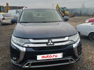2019 Mitsubishi Outlander III Рестайлинг 3, синий, 1700000 рублей, вид 1