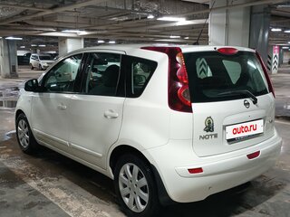 2013 Nissan Note I Рестайлинг, белый, 900000 рублей, вид 5
