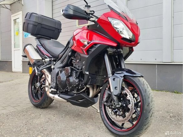 2014 Triumph Tiger 1050, красный, 780000 рублей