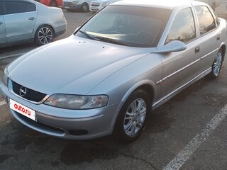 2001 Opel Vectra B Рестайлинг, серебристый, 260000 рублей, вид 1