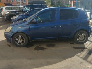 2000 Toyota Vitz I (P10), синий, 185000 рублей, вид 4