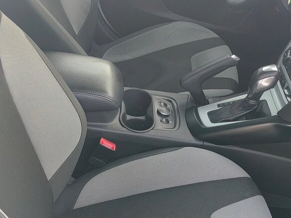 2013 Ford Focus III, белый, 850000 рублей - вид 10