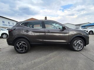 2026 Nissan Qashqai II Рестайлинг 2, серый, 2300000 рублей, вид 4
