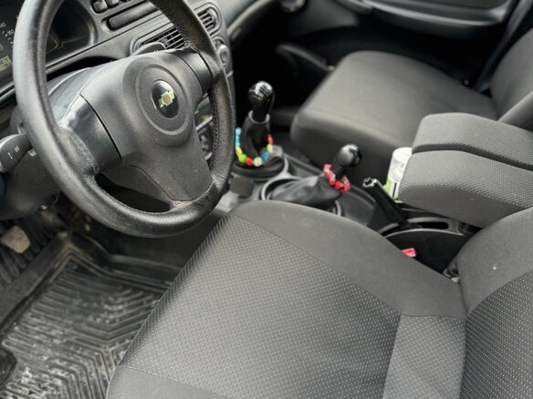 2013 Chevrolet Niva I Рестайлинг, чёрный, 590000 рублей - вид 6