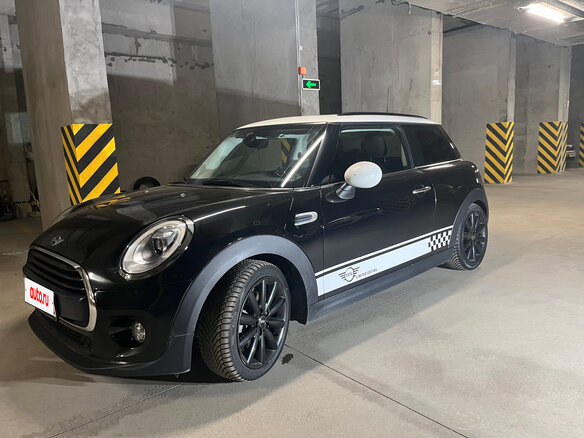 2017 Mini Hatch Cooper III (F55/F56), чёрный, 2500000 рублей - вид 7